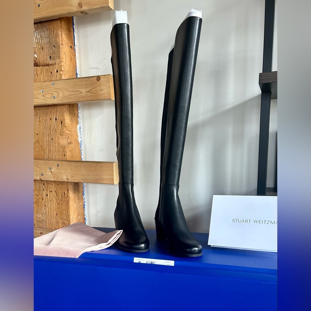 Stuart Weitzman City Block Boot Black Leather 8.5 - image 4